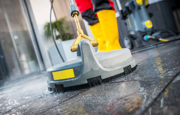 Best Garage Pressure Washing  in Williams, CA